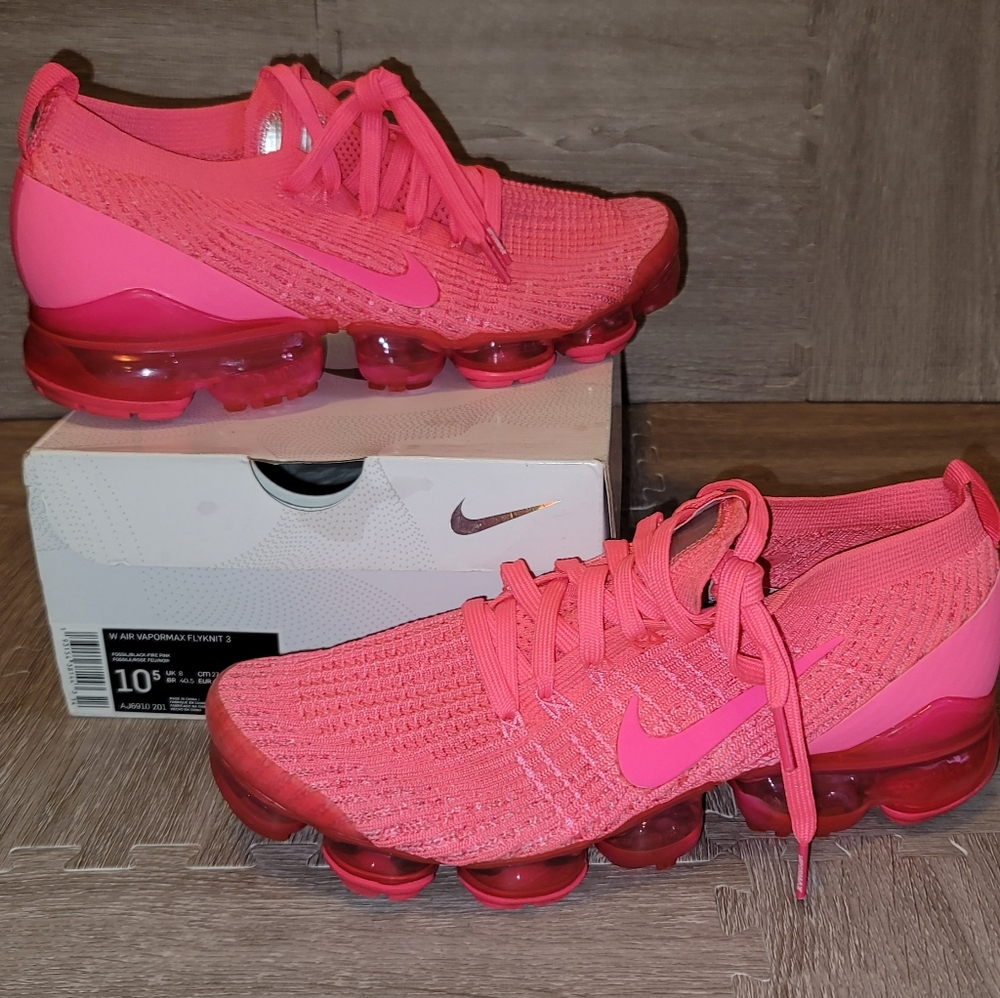 Womens Nike Vapormax Flynit 3 10.5